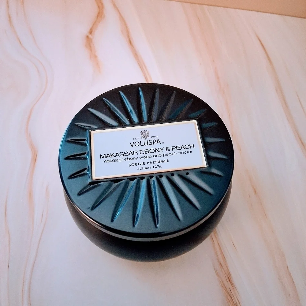 Voluspa Makassar Ebony & Peach Mini Tin Candle